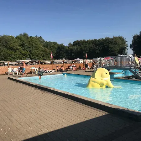 City Camping Hjorring Parque de Campismo 3*